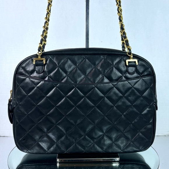 CHANEL MATELASSE LAMBSKIN CC CHARM CHAIN BAG - Picture 4 of 13